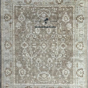 Handwoven Oushak Wool Rug 8x10: Vintage Turkish Oriental Carpet