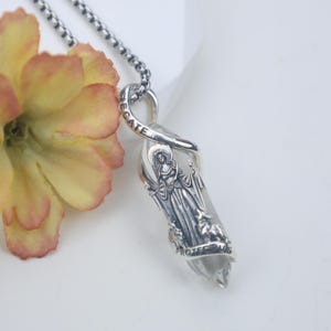 Hecate Triple Moon Necklace – 925 Sterling Silver Witchcraft Amulet with Healing Crystal – Hekate Goddess Jewelry Gift for Her