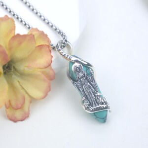 Hecate Triple Moon Pendant – 925 Sterling Silver Healing Crystal Witch Amulet – Wiccan Jewelry Gift for Her