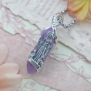 Hecate Healing Crystal Necklace – 925 Sterling Silver Goddess Amulet with Amethyst