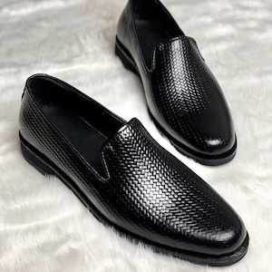 Men&#39;s Black Textured Leather Loafers | Slip-On Dress Shoes | Formal & Casual Footwear | Groomsmen Gift | Comfortable Loafers