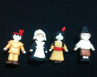Thanksgiving Pilgrims & Indians Plastic Buttons/Sewing supplies/DIY supplies/Novelty Buttons/Party Supplies/Kids craft supplies/Dress it up