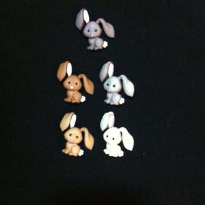 Hop Hop  Novelty Plastic Buttons Sewing supplies/DIY crafting/Party Favors/Easter Egg Hunt Decoration/Scrapbook/Doll making/cupcake toppers