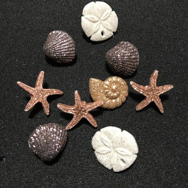 Seashells Plastic Novelty Buttons/DIY Kids Sewing supplies/Starfish/Doll making/card making/Cupcake toppers/cake decoration/dress it up