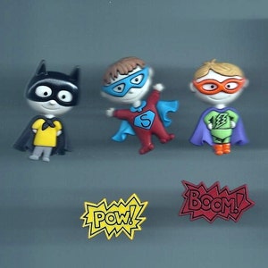 I Am a Hero Novelty Plastic Buttons/DIY Kids Sewing supplies/Party Favors/Doll Making/Cupcake Toppers/Cake Decoration/Scrapbook/Card making