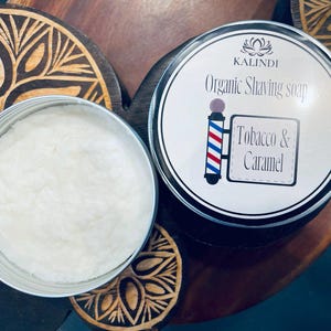 Tobacco & Caramel Shaving Soap – Warm Masculine Scent, Rich Lather, Natural Shave Bar with Shea Butter, Cocoa Butter and Kaolin Clay (100g)