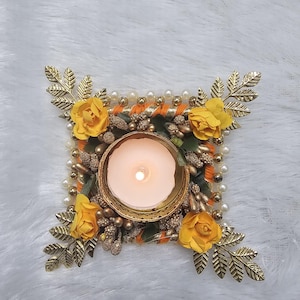 Indian Tea Light Holder Wedding Favor Return Gift For Diwali Diyas Pooja Lighting Candles Holder in milti colour flower