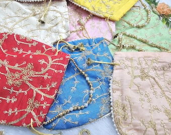 Lot Of 100 Indian Handmade Women's Embroidered Clutch Purse Potli Bag Pouch Drawstring Bag Wedding Free Ship