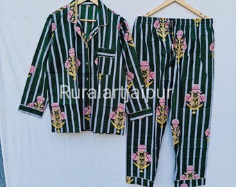 Cotton Bridesmaid Pajamas, Floral Bridal PJs, Long Sleeve Pajama Set