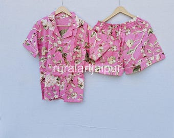 Floral Bird Cotton Pajama Set: Soft Shorts, Comfy Sleepwear