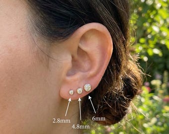 Bezel Earring Studs, Hypoallergenic Earring Studs, Tiny Stud Earrings, Stud Earrings, Minimalist Earrings, Diamond Stud Earrings, Gold Studs