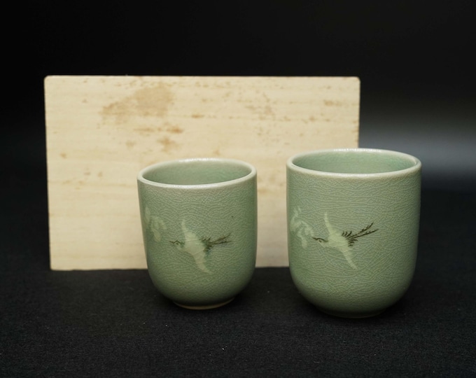 Vintage Japanese Yunomi Tea Cups Pair - Celadon Glaze with Crane Design, Set of 2 with Wooden Box, Traditional Tea Ceremony Ware
