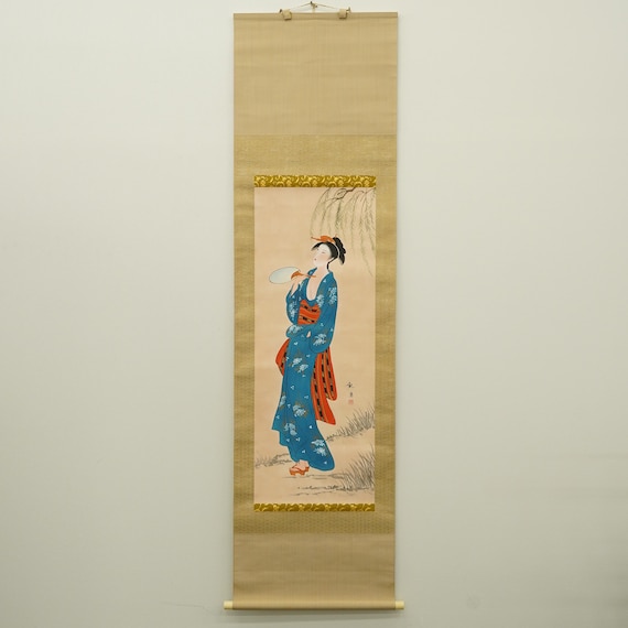 美人画掛軸（作者不詳)　Hanging Scroll Bijinga Vintage Japanese Bijin-ga Scroll - Beautiful Woman in Kimono