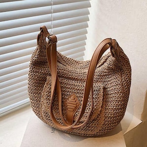 2025 Boho Stroh Crossbody Tasche - Handgewebte Rattan Schulter Geldbörse mit Reißverschluss - Sommer Reise Strand Tasche für Frauen - Leicht & Elegant