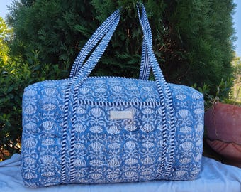 Handgefertigte gesteppte Seesack, große Kapazität Reisetasche, Geschenk für sie