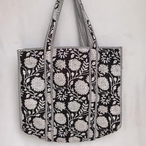 Floral Tote Bag, Quilted Cotton Tote, Eco Friendly Grocery Market Bag, Reusable Shopping Handmade Purse, Sustainable Tote Bag Gift For Her