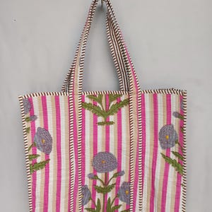 Quilted Cotton Tote Bag, Floral Printed Reversible Bag, Large Shoulder Bag, Grocery Shopping Tote, Eco Friendly Market Bag, Boho Travel Bag