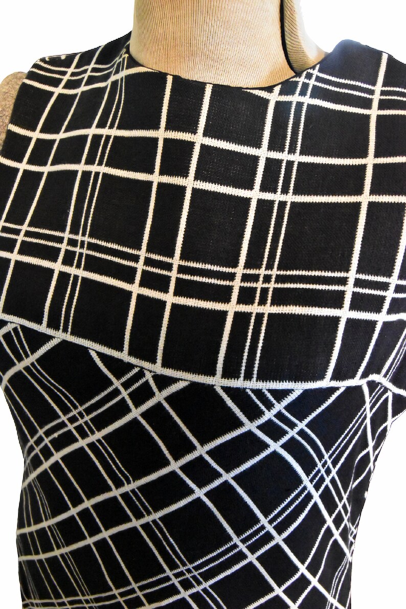 Vintage 60/'s Designer Saks Dress Wiggle Black White Sleeveless Medium
