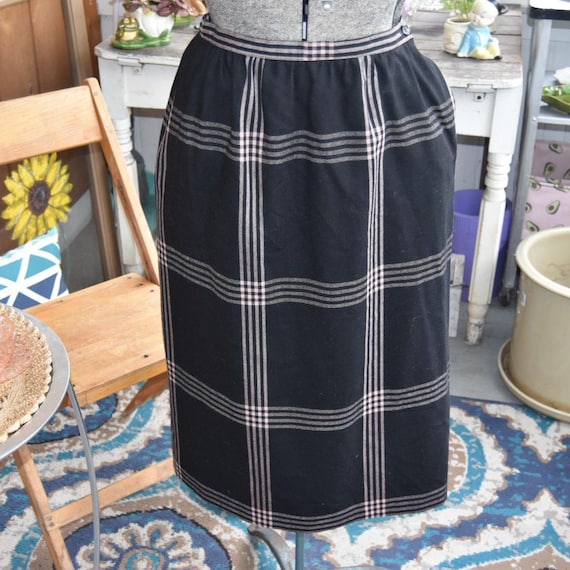 Vintage Wool Plaid Pencil Skirt: 1960s Weathervane Black Pink