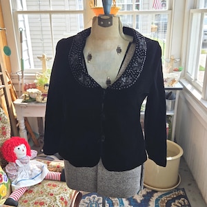 Vintage 50s-60s Asian Made Velvet Beaded Evening Jacket – Small / Medium