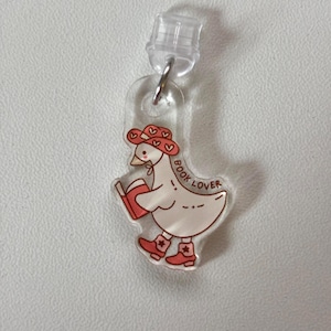 Book Lover Dust Plug charm, dust plug kindle, usbc dust plug, bookish charms, silly goose kindle charm