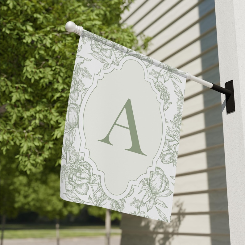 Gartenflagge mit Monogramm, Gartenflagge, Blumengartenflagge, Vorgartenflagge, Vorgartendekoration, Gartendekoration, ideales Einzugsgeschenk Bild 9