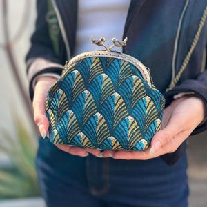 Mini bolso azul oscuro, bolso de dama de honor, bolso de niña, billetera linda, bolso con broche de pájaros, mini bolso azul y dorado
