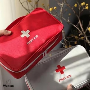 Portable First Aid Kit Bag – Compact Emergency Medical Organizer for Home, Travel, Car, Camping