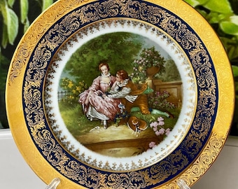 Limoges France collector&#39;s plate - romantic couple scene by Fragonard and gilding / gift idea