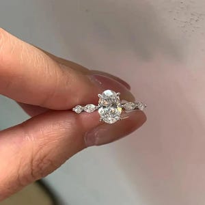 2 Carat Oval Moissanite Ring, Marquise vintage Band 925 Silver Engagement Ring, Wedding Ring, Statement Ring, Bridal Ring, Gifts for Her