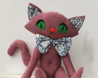 Thread a fabric kitten sewing pattern.  Cat soft toy pattern