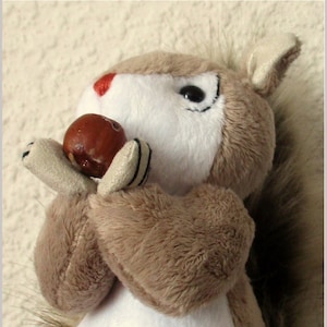 Squirt squirrel digital soft toy sewing pattern PDF download