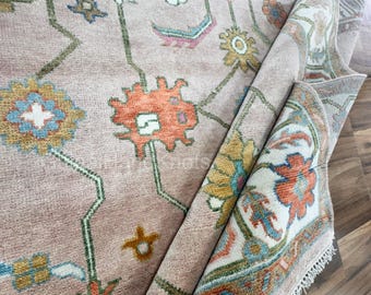 Tapis Oushak en laine rose poudré, noué à la main à motifs floraux, style turc vintage, tapis de salon, dimensions sur mesure