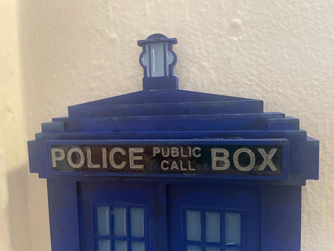 Figurine Pop T.A.R.D.I.S (Doctor Who) #227 pas cher | Figurine Pop Figurine Pop T.A.R.D.I.S (Doctor Who) #227 pas cher | Figurine Pop