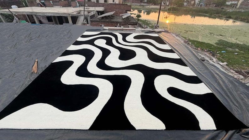 Black and White Wavy Rug | Modern Tufted Area Rug | Retro Swirl Carpet |  Abstract Groovy Floor Rug | Aesthetic Living Room Decor| 8x10 Rug