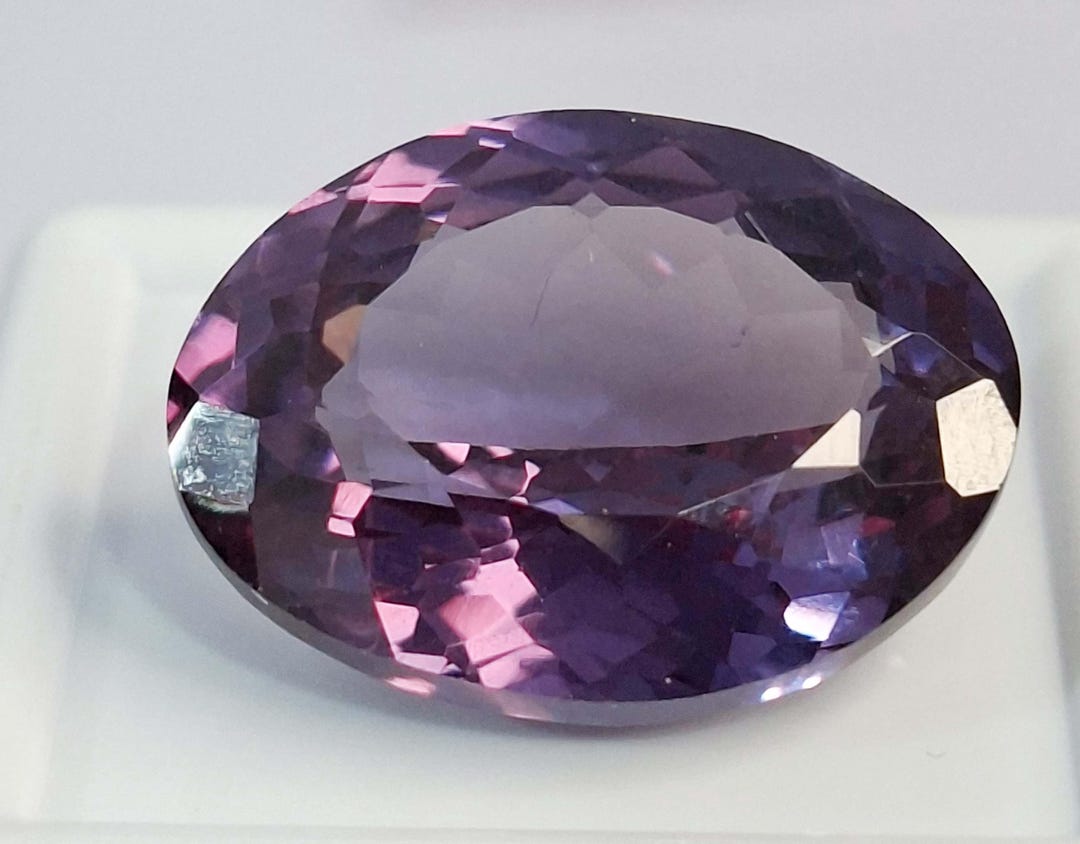 Natural Colour Changing Alexandrite Oval Shape 21-23 Carat Certified ...