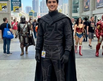 Star Wars Inspired The Mandalorian Din Djarin Black Cosplay Costume with Cape