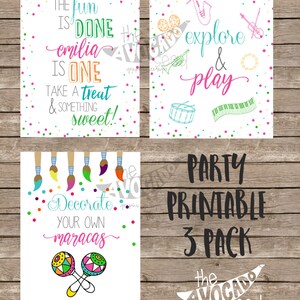 Puede incluir: Un conjunto de tres carteles de fiesta imprimibles con lunares coloridos e ilustraciones. Los carteles dicen "The fun is done emilia is one take a treat & something sweet!"  "Explore & play" y "Decorate your own maracas". Los carteles forman parte de un conjunto de 3 carteles de fiesta imprimibles de The Avocado Seed graphic design.
