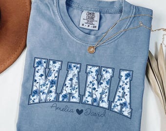 Custom Floral Mama Shirt Comfort Colors, Retro Mom Spring Tee Trendy Mom Tshirt Women's Flower Mama Shirt Pregnancy Reveal Gift Blue FM23