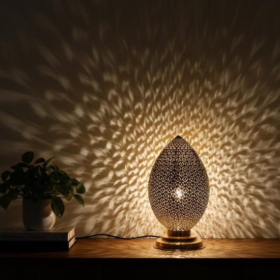 Moroccan Brass Table Lamp – Handmade Filigree Light from Marrakech