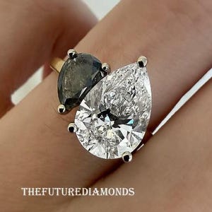 3.25 TCW Black And Colourless Pear Cut Toi Et Moi Engagement Ring Two Stone Moissanite Ring 14K Gold You And Me Ring Wedding Ring For Women