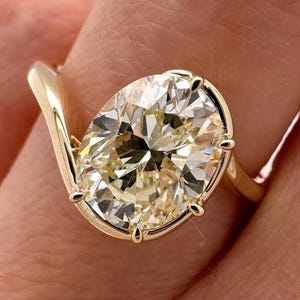 Half Bezel Set Oval Cut Engagement Ring 2.5 CT Oval Moissanite Diamond Ring 14K Gold Wedding Ring For Women Solitaire Ring Anniversary Ring