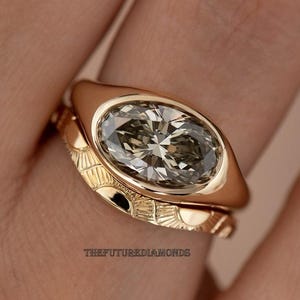 Grey East West 2.5 CT Oval Cut Moissanite Bezel Engagement Ring Set 14K Gold Bridal Wedding Ring With Matching Band Anniversary Ring Set