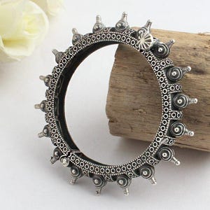 Silver Oxidized Kada Bangle - Silver Floral Bangle - Indian Jewelry -Ethnic Bangle - women Bangle - Traditional Bangle -Screw Bangle For Her