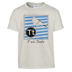 T like Taube (Camiseta ABC) Camiseta clásica de cuello redondo para niños | Gildan® 5000B