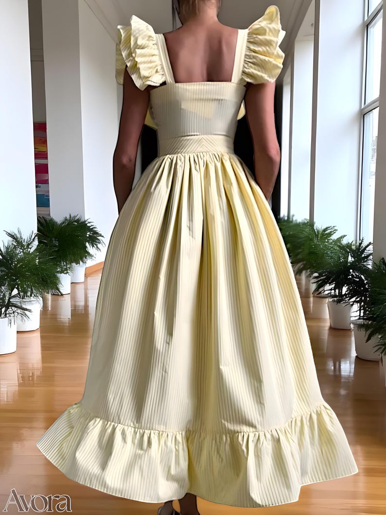 Milan Cottagecore Ruched Bust Midi Dress main image 0