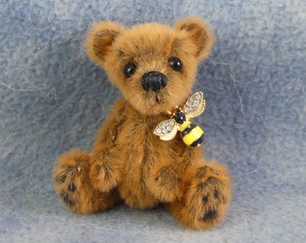 2,5" Süßer Teeny Tiny Micro Miniatur Künstlerbär * Bramber Bears * Bernie