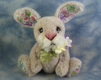 6" Adorable Alpaca Mohair Artist Easter Bunny Bear Basket *Elsie* Bramber Bears* OOAK