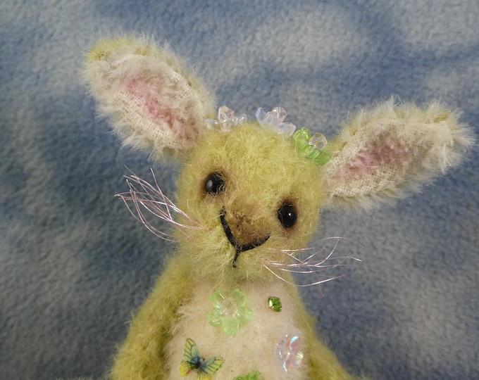 Merryn 4" OOAK Miniature Mohair Flower Artist Bunny Bear *Bramber Bears