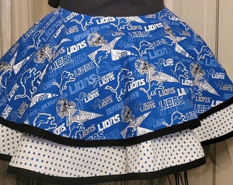 Detroit Lions Half Apron, BBQ, Party, Mothers Day, gift for her, housewarming gift, beach party, sassy apron, birthday gift, free shipping